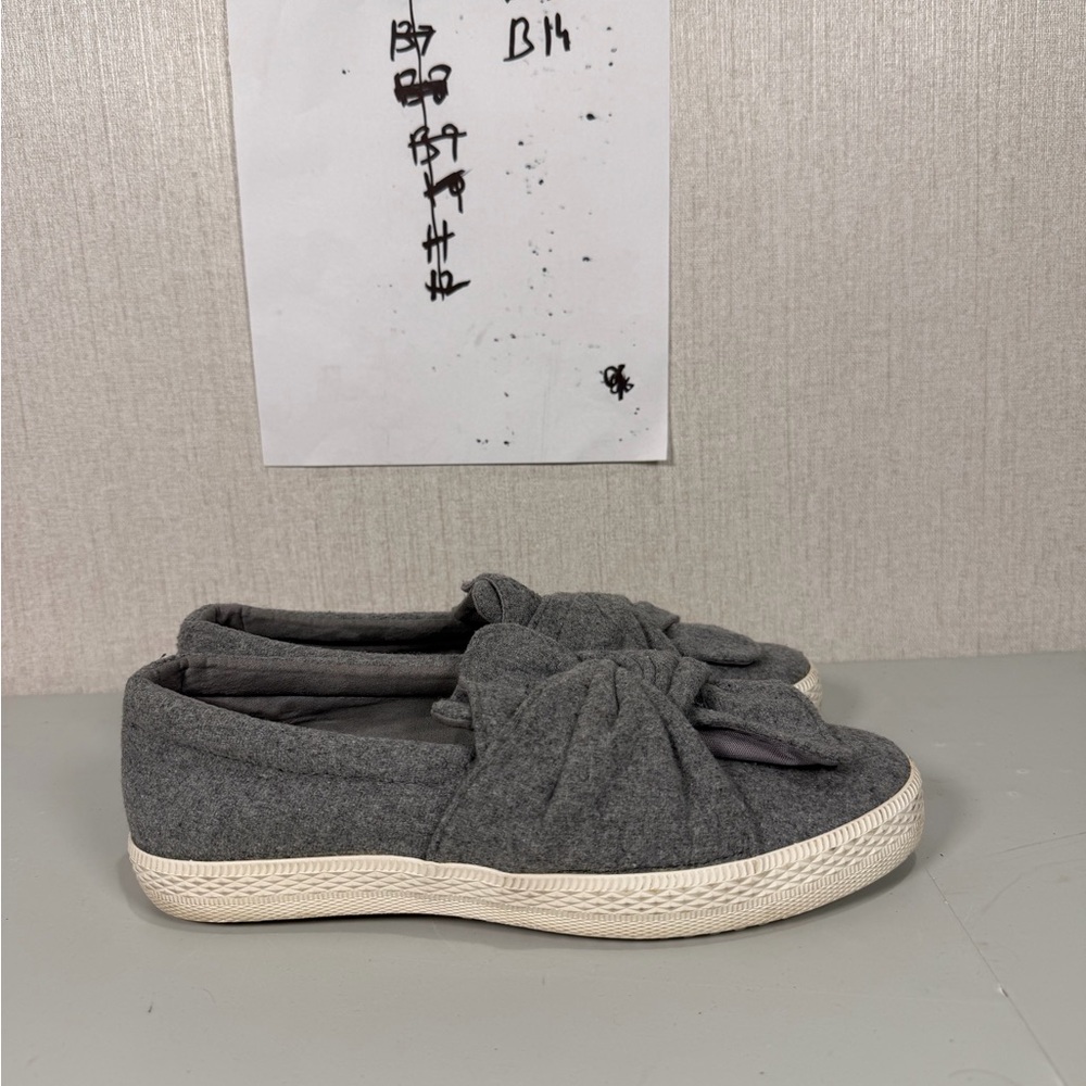 Sugar Womens 10M Sneakers Gonzo Knot Gray‎ Memory Foam Slip On Synthetic
